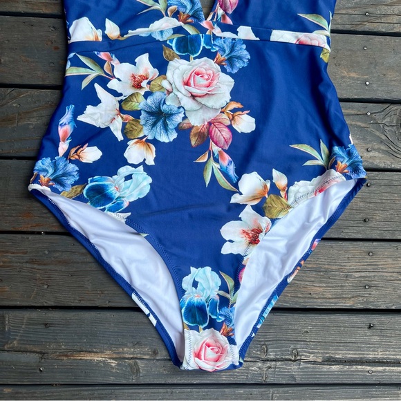 CUPSHE BLUE ONE PIECE FLORAL SWIMSUIT  SIZE XXL   NEW - Picture 3 of 10